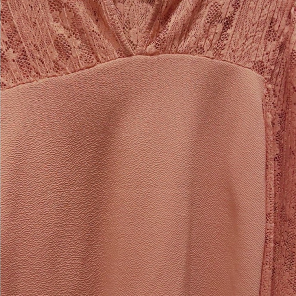 Women's Short Sleeve Lace Top - Pink
